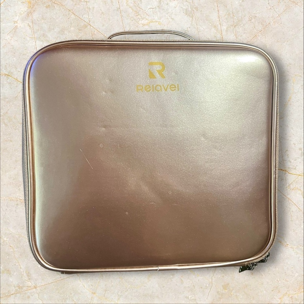 Relavel Cosmetics Case - Picture 8 of 14